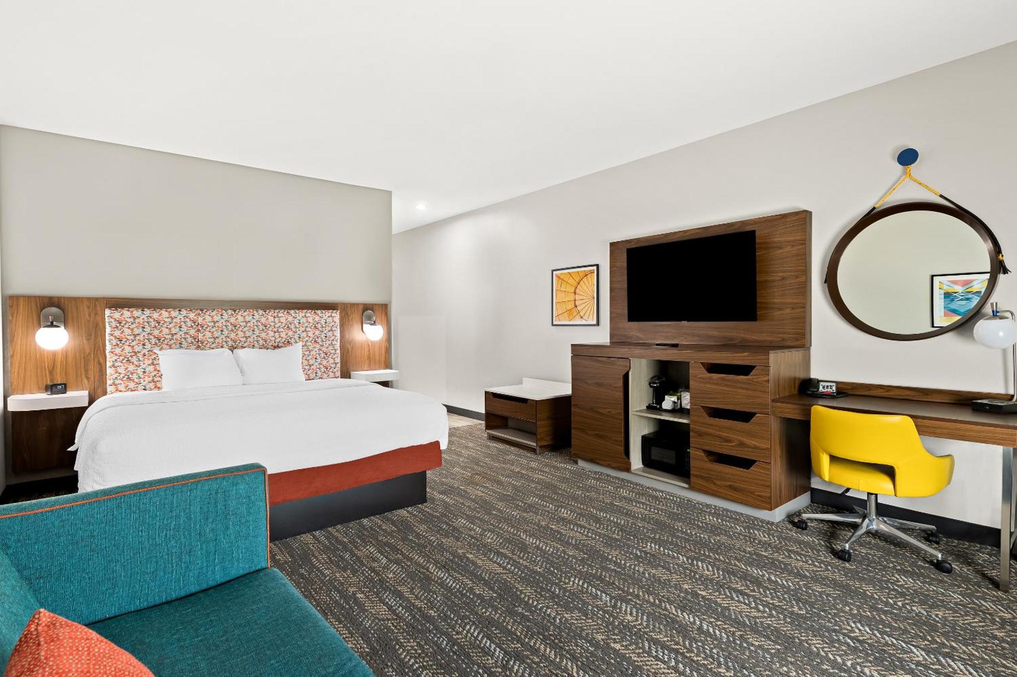 Hampton Hotel